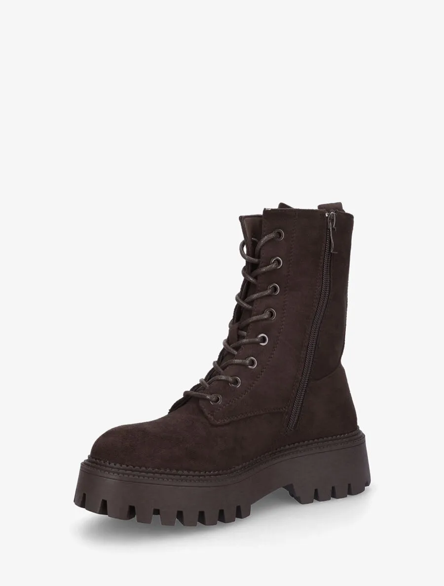 Bottines en suédine style rangers